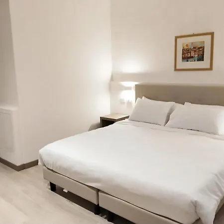 Apartment Via Poma Apartments&rooms *