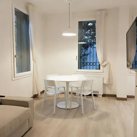 Apartment Via Poma Apartments&rooms Verona