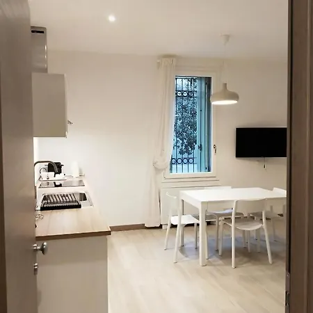 Apartment Via Poma Apartments&rooms *