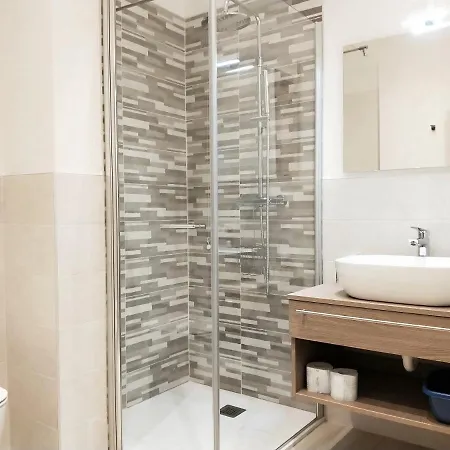 Via Poma Apartments&rooms Verona
