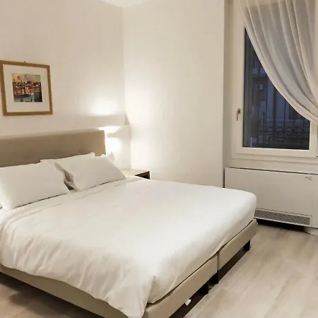 Apartment Via Poma Apartments&rooms *